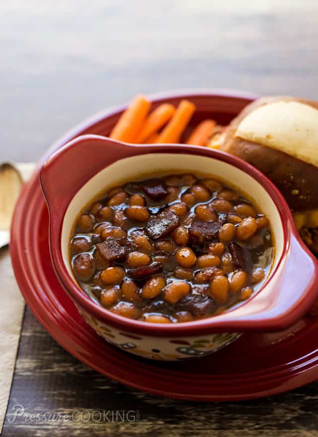 (Instant Pot/Pressure Cooker baked beans in a sweet, smokey, sticky sauce are the perfect side dish for whatever you\'re grilling this summer. 