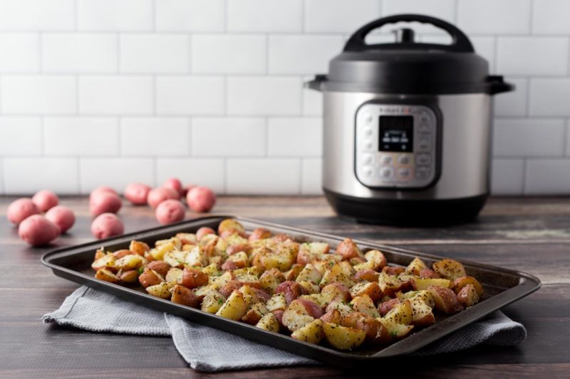 Making Instant Pot Garlic Roasted Red Potatoes