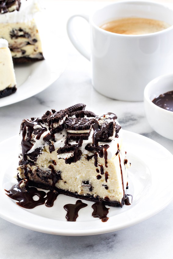 Instant Pot Oreo Cheesecake served on a white plate