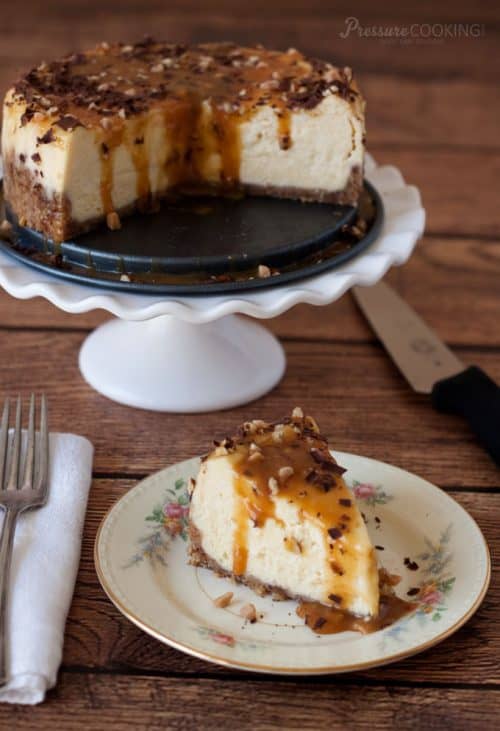 New York Cheesecake with Pecan Toffee Shortbread Cookie Crust