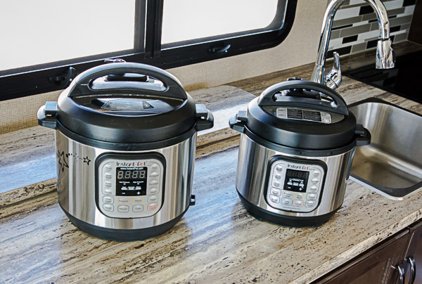 Comparison of an Instant Pot Duo and an Instant Pot Mini inside an RV