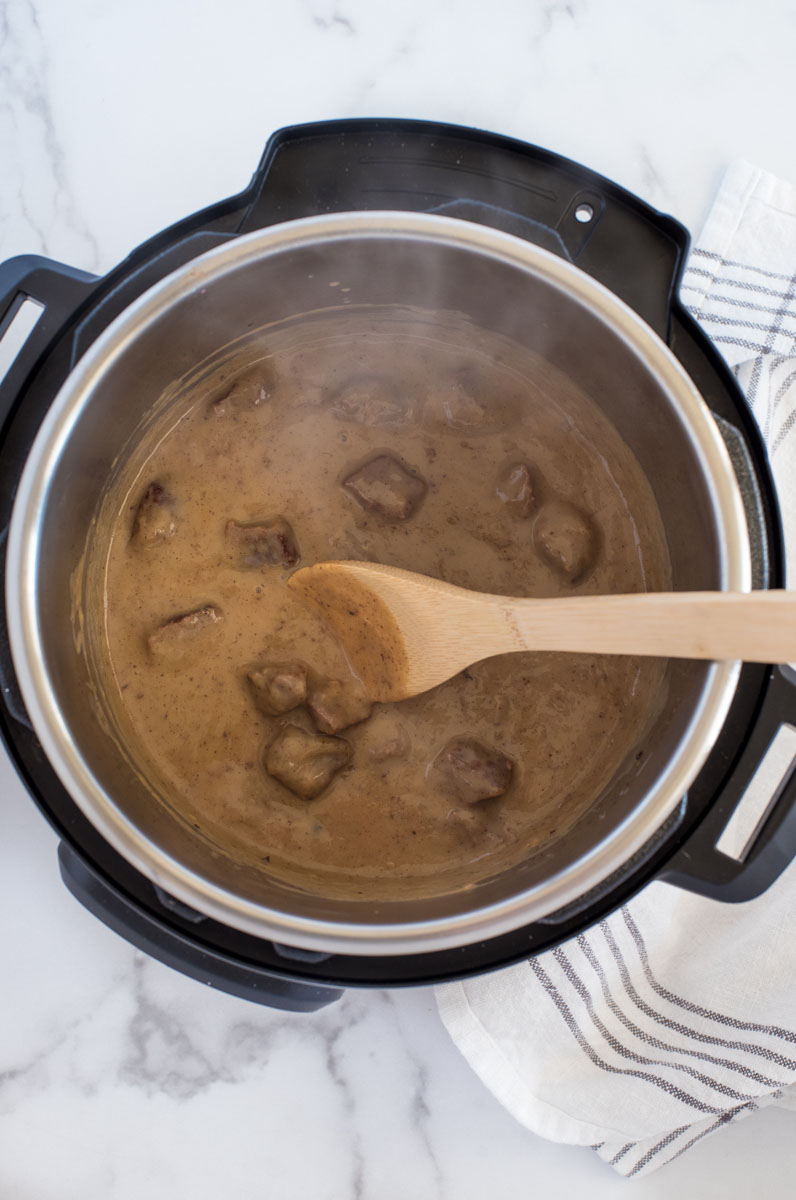 cooking swedish beef stew in a pressure cooker with gravy