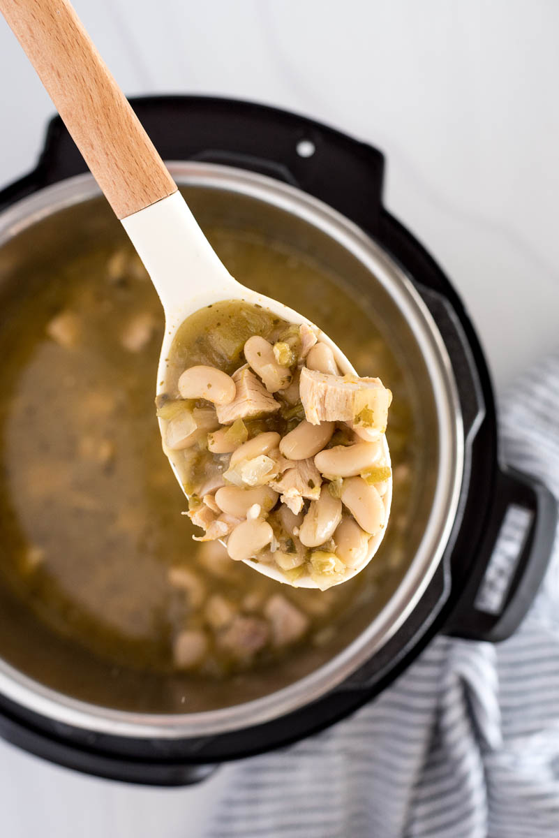 overhead of an instant pot with white chicken chili