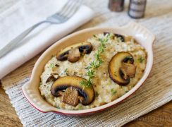 Pressure Cooker (Instant Pot) Savory Mushroom Thyme Oatmeal